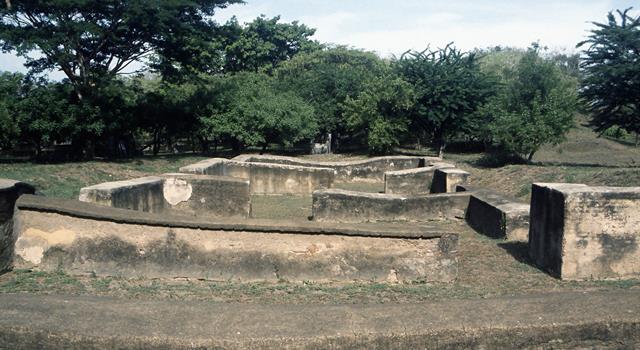 History Trivia Question: In which Central American country will you find the Ruins of Leon Viejo?