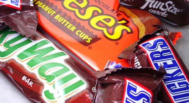 Culture Trivia Question: What is the best selling candy bar in the world based on global sales as of 2013?