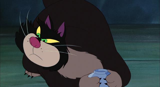 Filmy Pytanie-Ciekawostka: Jak miał na imię kot z filmu Walta Disneya "Kopciuszek"?