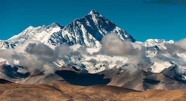 historia Pytanie-Ciekawostka: Kto był pierwszą kobietą, która wspięła się na Mount Everest?