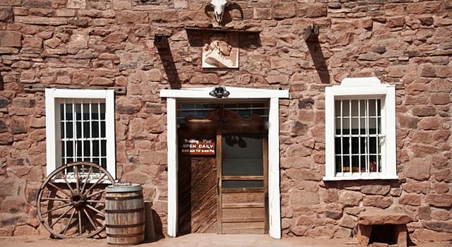 History Trivia Question: Cameron Trading Post, a trading post, restaurant and hotel in Arizona, was built in what year?