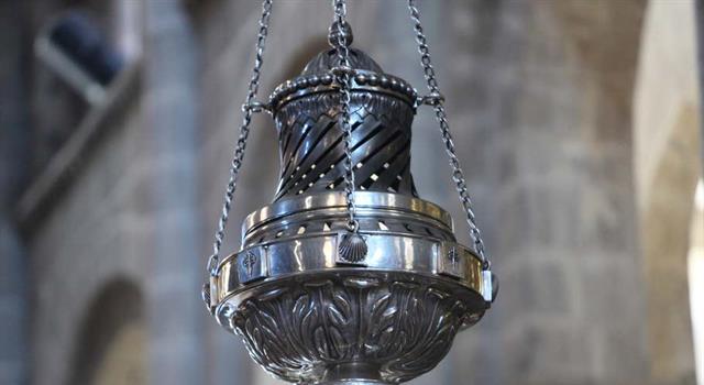 Historia Pregunta Trivia: ¿Cuál era el uso original del Botafumeiro de la catedral de Santiago de Compostela?