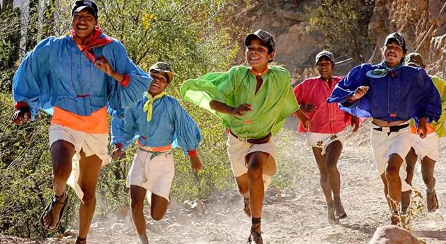 Historia Pregunta Trivia: ¿Cuál es el nombre que se dan a ellos mismos la etnia mexicana conocida como Tarahumara?