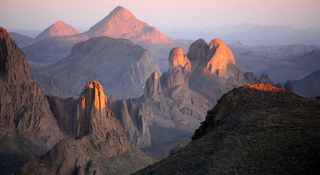 Geography Trivia Question: What desert is home to the Ahaggar and Tibesti Mountains?