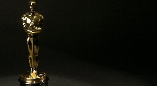 Movies & TV Trivia Question: Which Academy Award winner is the only Oscar winner with an Oscar winning mother and father?