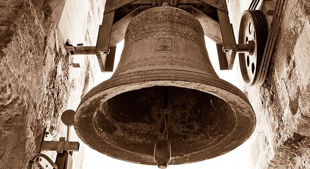 Cultura Pregunta Trivia: ¿Qué nombre recibe el contrapeso que cuelga de las campanas para hacerlas sonar?