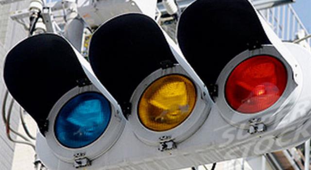Cultura Pregunta Trivia: ¿Cuál es el país donde los semáforos son azules, amarillos y rojos?