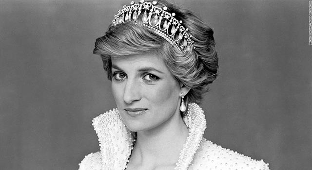 History Trivia Question: For most of her adult life, Princess Diana lived in the double apartment on the north side of which London residence?