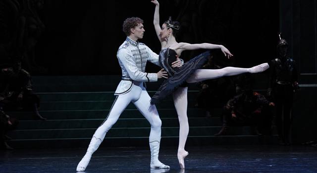 Cultura Domande: La maggior parte della terminologia del balletto proviene da quale lingua?