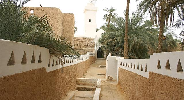 History Trivia Question: What city in Libya is called "the pearl of the desert"?