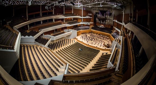 Culture Trivia Question: Manchester's Bridgewater Hall is home to what Orchestra?