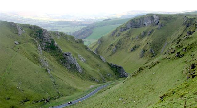 Geography Trivia Question: Which of these is located in the heart of Derbyshire, England?