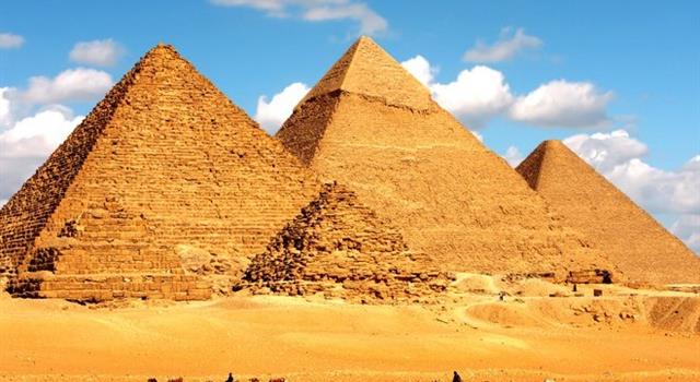 Cultura Pregunta Trivia: ¿En cuál de los siguientes libros podemos sumergirnos en el Egipto antiguo?