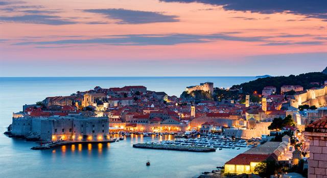 Geografía Pregunta Trivia: ¿En la rivera de qué mar se asienta el puerto de Dubrovnik?
