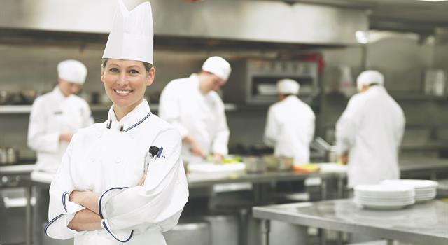 Cultura Domande: Quale di queste persone è responsabile della gestione della cucina quando lo chef è assente?