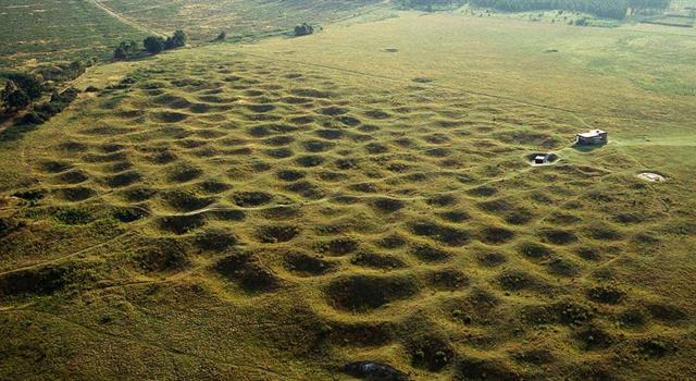 Culture Trivia Question: In which English county is the site of the prehistoric flint mines known as Grimes Graves?