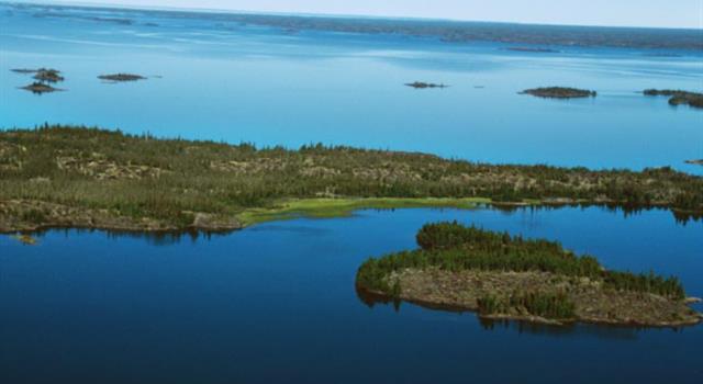 Geography Trivia Question: In which part of Canada is the Great Slave Lake located?