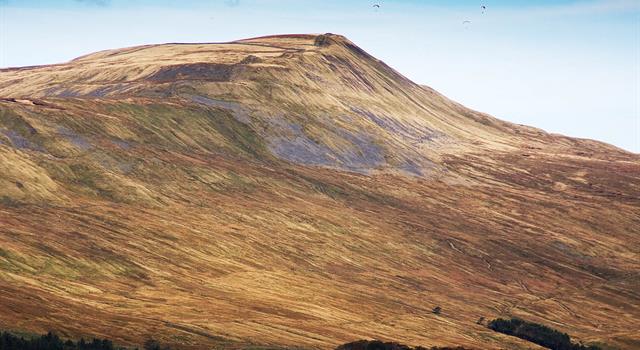 Geography Trivia Question: Where in Britain is the mountain known as Whernside?
