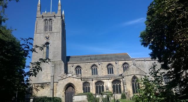 Geography Trivia Question: Which Lincolnshire town is home to a historic abbey founded in 1138?