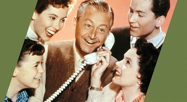 Movies & TV Trivia Question: On the 1950s U.S. TV sit-com "Father Knows Best", what does father (Robert Young) do for a living?