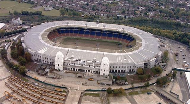 Sport Trivia Question: Which was the last football club to win the Football association (FA) Cup Final at the old Wembley Stadium?