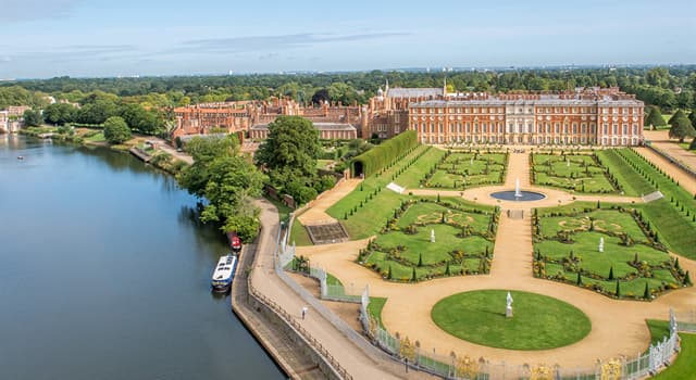 History Trivia Question: Hampton Court Palace is a royal palace in the borough of Richmond on Thames, London, England. Who originally built it?