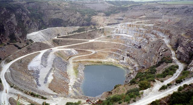 Geography Trivia Question: As of 2018, where is the deepest quarry in England?