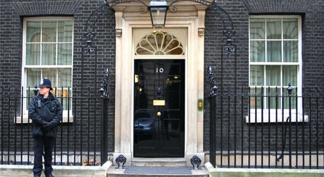 Culture Trivia Question: Whose official residence is 10 Downing Street?