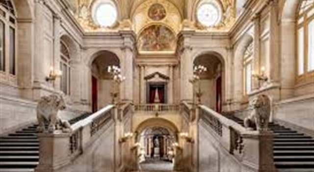 Cultura Pregunta Trivia: ¿Cuál es el palacio real más grande de Europa occidental?