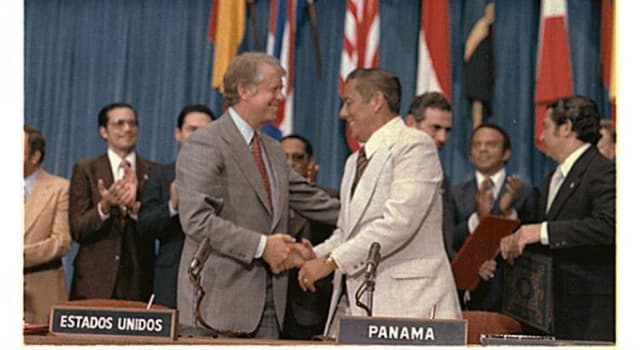 Historia Pregunta Trivia: ¿En qué fecha se concreta la transferencia definitiva de soberanía a la República de Panamá sobre el Canal de Panamá?