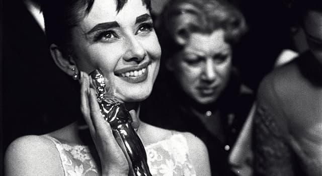 Kultur Wissensfrage: Von wem stammt das Gedicht "Unending Love", welches die Schauspielerin Audrey Hepburn so liebte?
