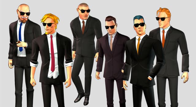 Movies & TV Trivia Question: Who was the undercover cop in the film "Reservoir Dogs"?