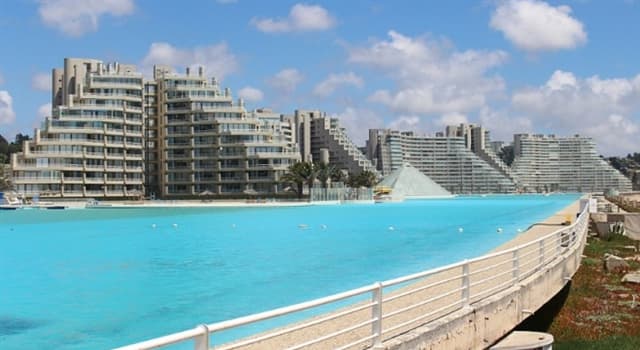 Geografía Pregunta Trivia: ¿En qué país de América se encuentra la piscina más grande del mundo?