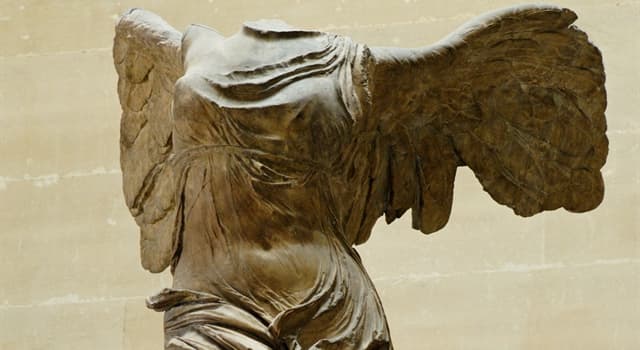 Historia Pregunta Trivia: ¿A qué período del arte griego se atribuye "La Victoria alada de Samotracia"?