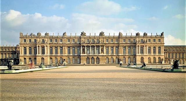 History Trivia Question: The design of which French chateau caused Louis XIV to select Louis Le Vau to build Versailles?