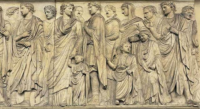Histoire Question: Quel empereur romain a introduit le christianisme ?