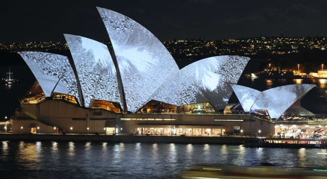Geographie Wissensfrage: Was befindet sich in diesem symbolischen Gebäude in Sydney, Australien?