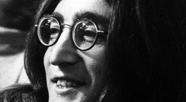 Cultura Domande: Come si chiama l'individuo che ha ucciso John Lennon?