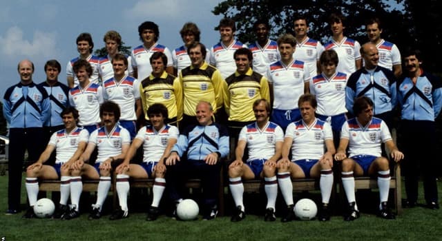 Sport Trivia Vraag: In 1975, wie scoorde alle 5 de goals voor Engeland in een voetbalwedstrijd tegen Cyprus?