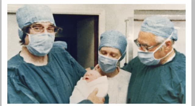 Сiencia Pregunta Trivia: ¿En qué año nació el primer bebé concebido por medio de fecundación in vitro?