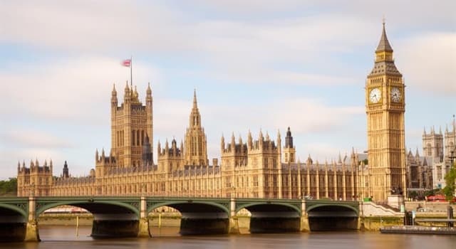 Histoire Question: Qu'est ce qui est utilisé pour calibrer Big Ben, la célèbre horloge du Palais de Westminster ?