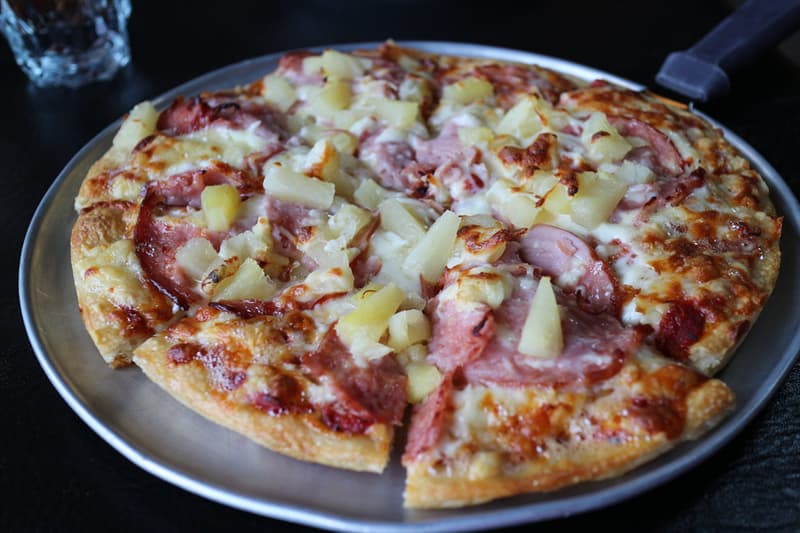 Culture Trivia Question: Where was the Hawaiian Pizza Invented?