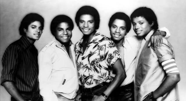 Cultura Domande: Con chi hanno cantato Michael Jackson e i suoi fratelli per la canzone "State of Shock" del 1984?