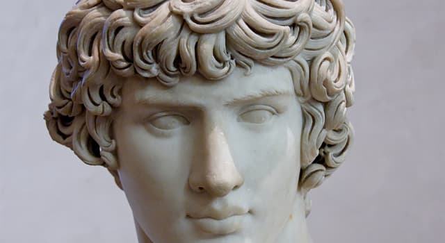 Historia Pregunta Trivia: ¿Cuáles eran los dos tipos de presentación de la escultura romana antigua?