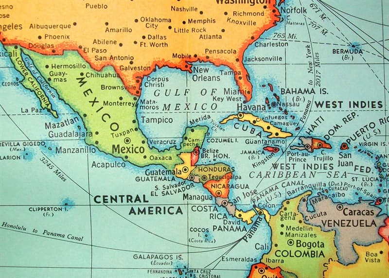 Geografía Pregunta Trivia: ¿Cuántos territorios no independientes, existen aún en América?