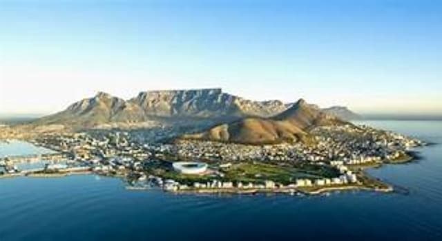Geografía Pregunta Trivia: De las ciudades indicadas, ¿cuál no es capital de Sudáfrica?