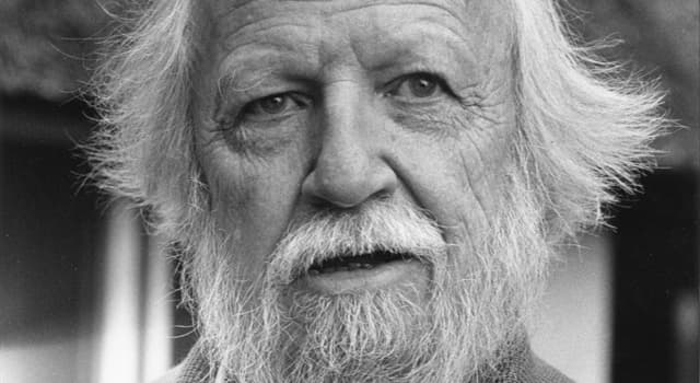 Culture Trivia Question: How many novels did William Golding write?
