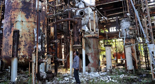 Society Trivia Question: How much did Union Carbide pay the Indian government for damages in the 1984 Bhopal disaster?