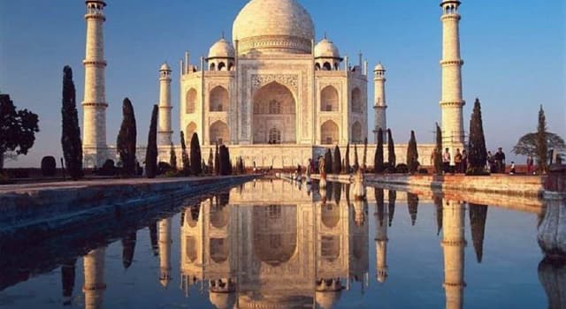 Geschiedenis Trivia Vraag: In welke eeuw werd de Taj Mahal gebouwd?