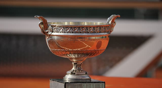 Sport Trivia Vraag: In welke sport wordt de 'Coupe des Mousquetaires' uitgereikt?